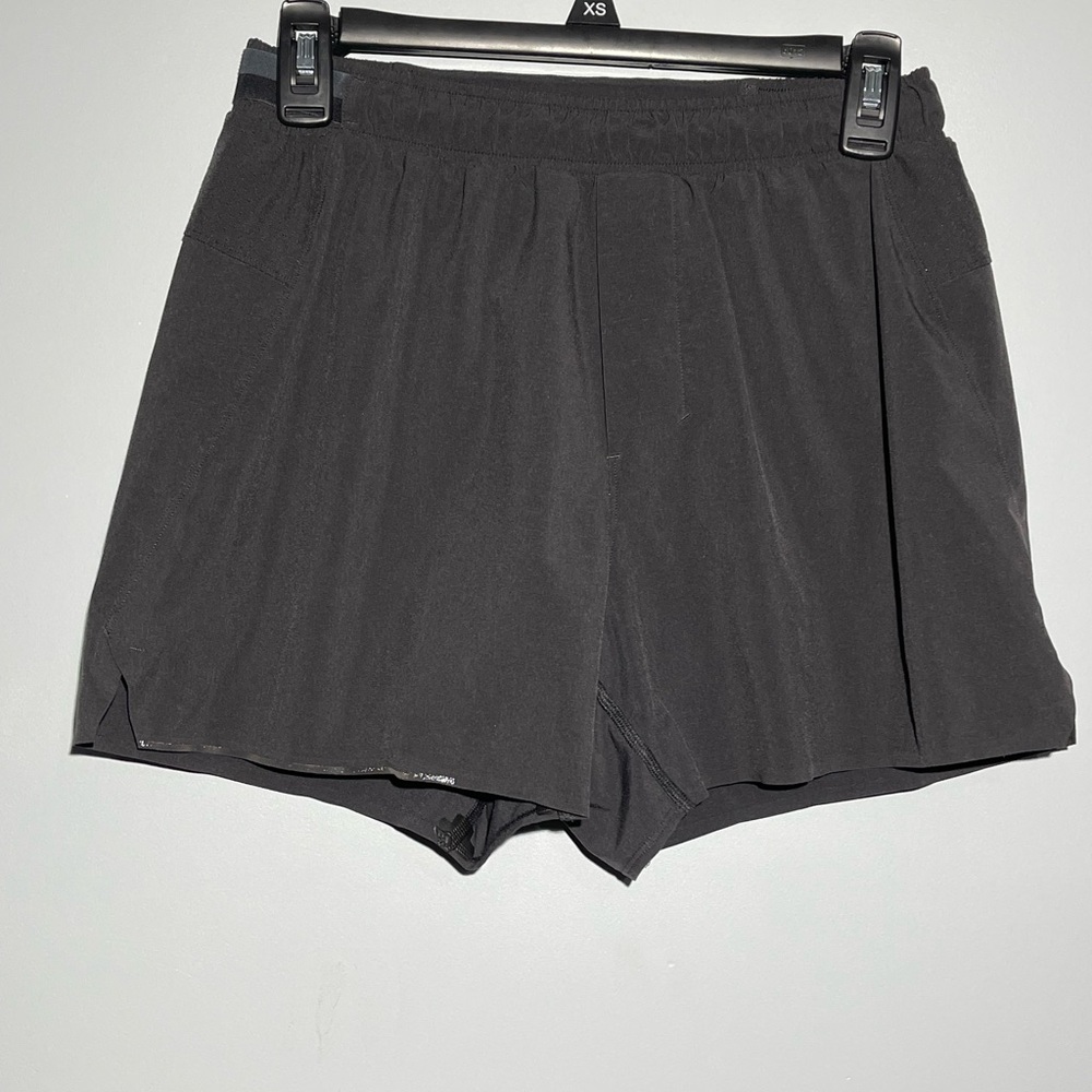 LULULEMON Black Women's Shorts